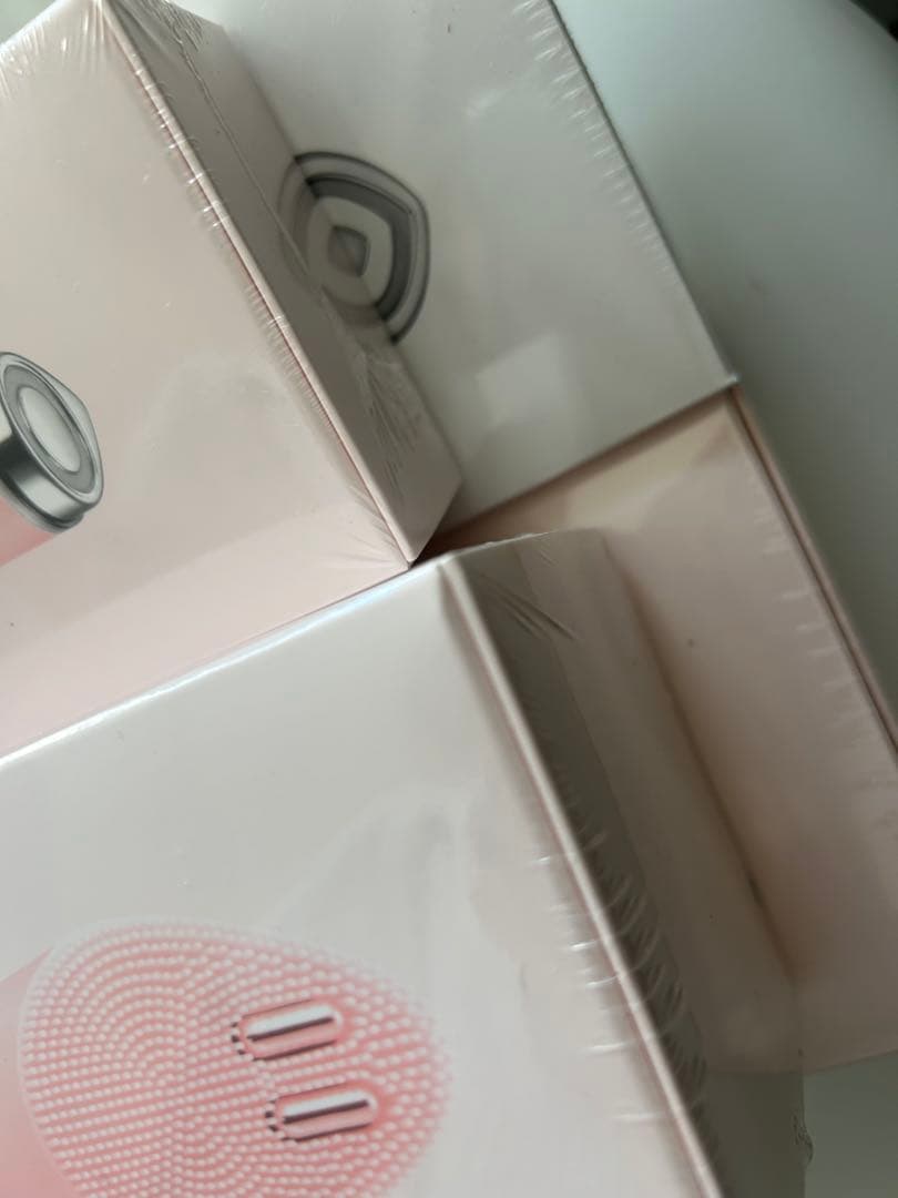 新品未使用メディキューブAGE-Rブースタープロブラック　美顔器　4点セット