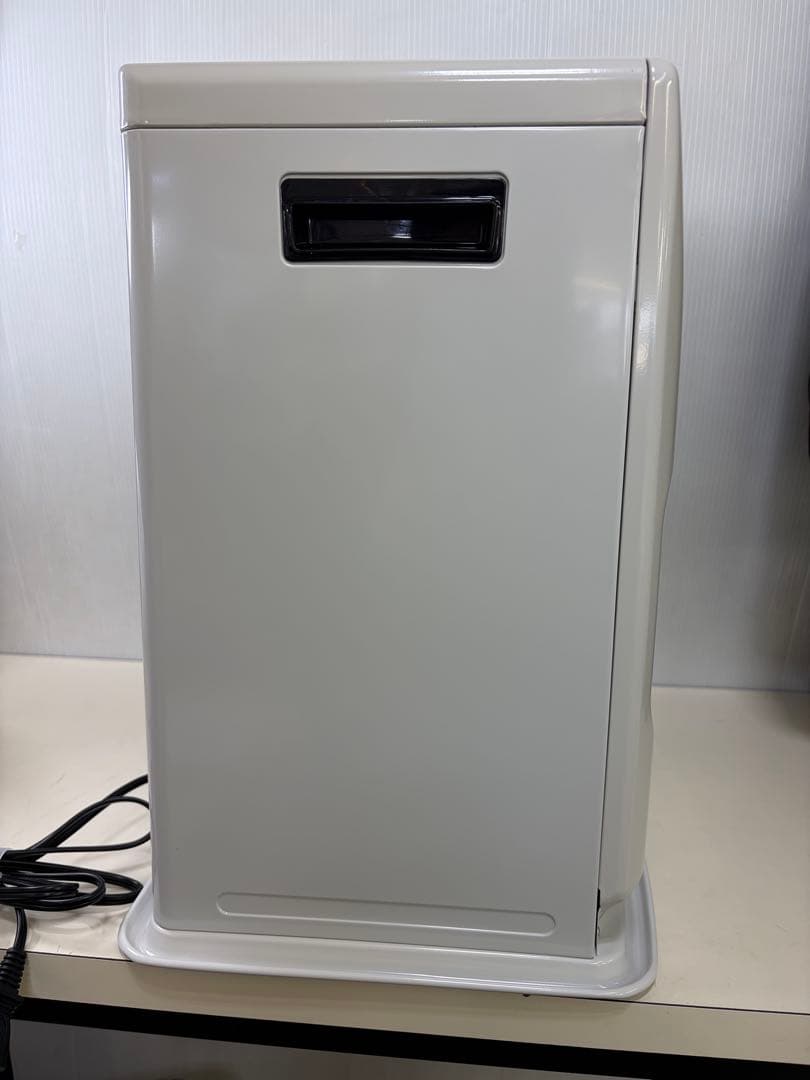 トヨトミ LC-32P 石油ファンヒーター