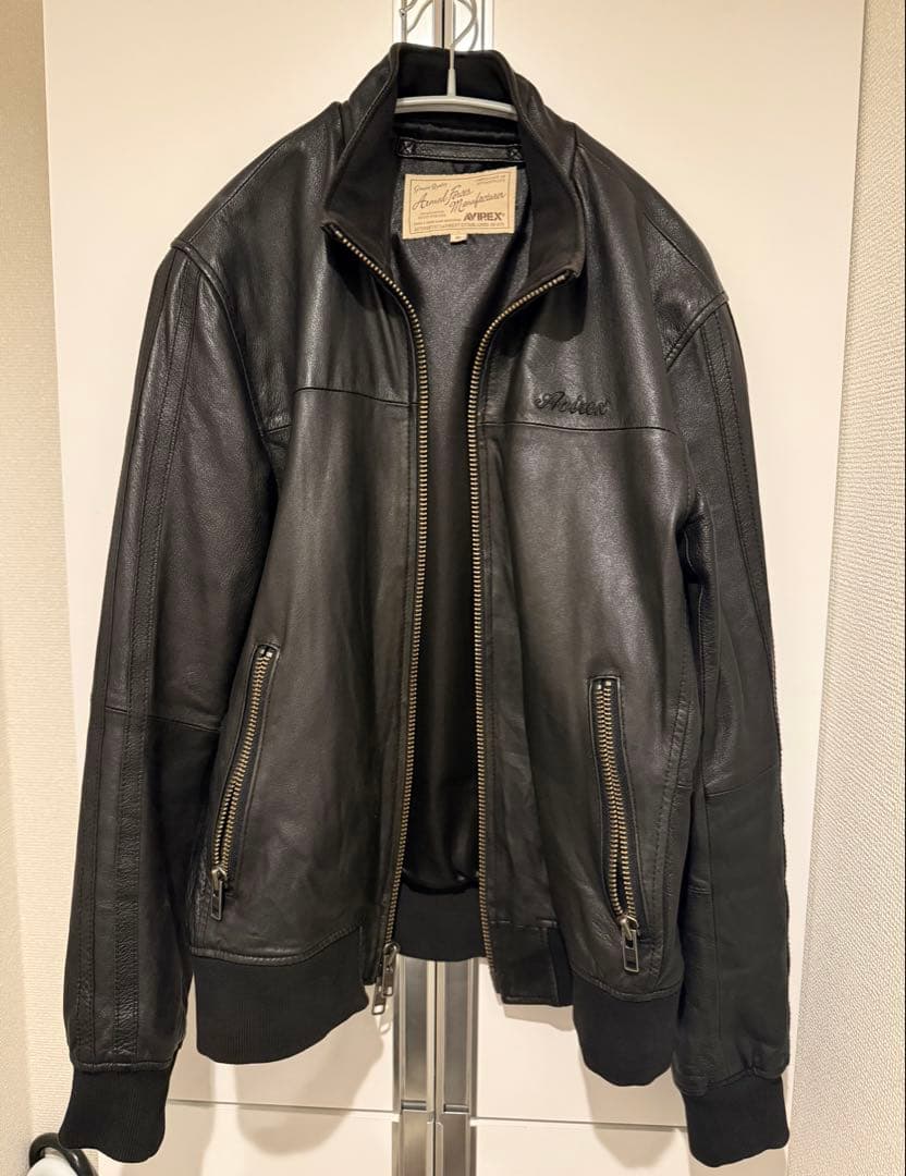 【美品】AVIREX ブラックレザージャケット本革
