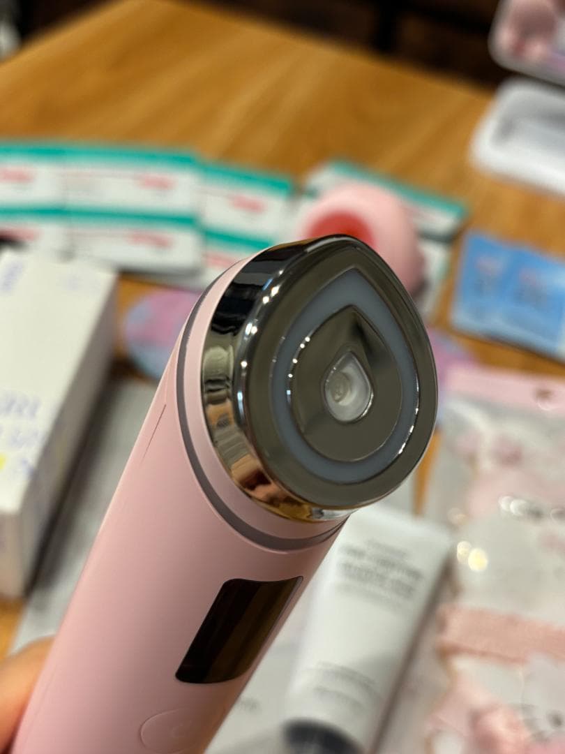 MEDICUBE BOOSTER PRO AGE-R ピンクバニーエディション