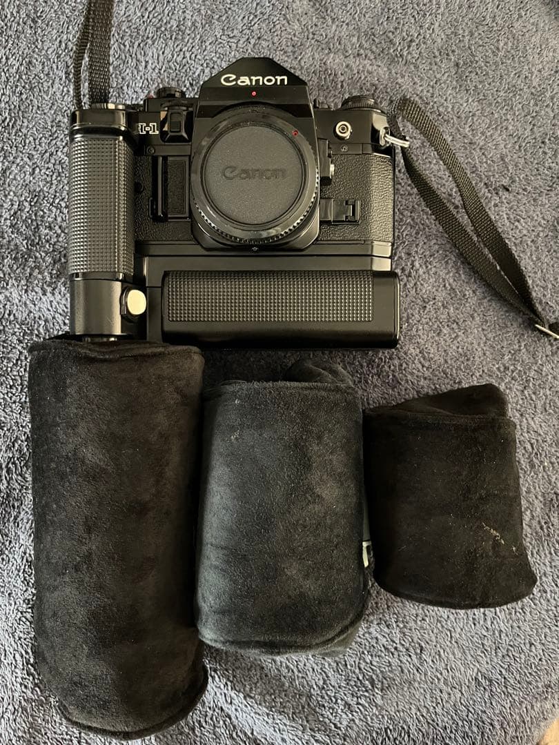 キャノン A-1 極美品 モータードライブ付+レンズ３本