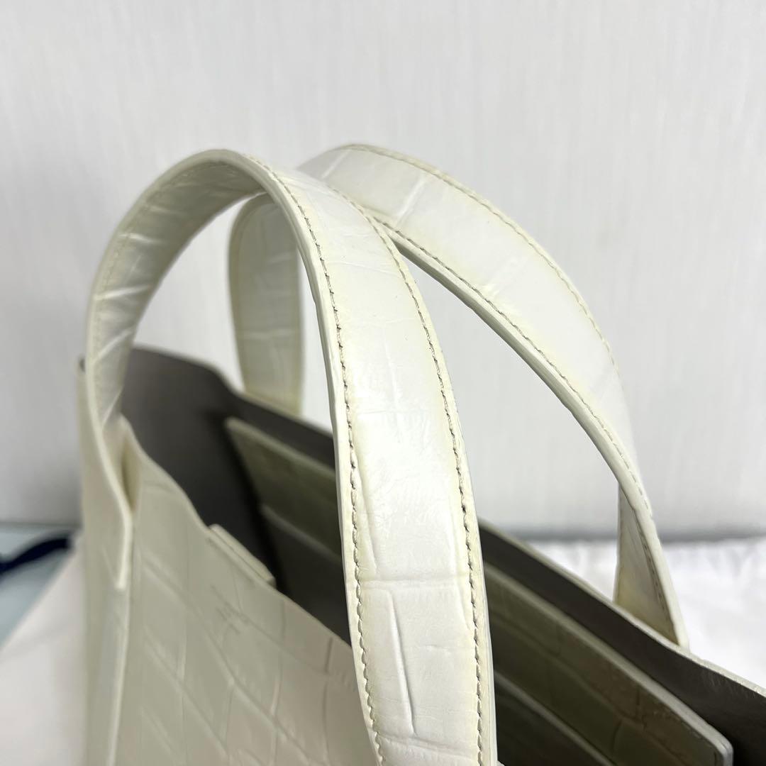 『未使用級』PELLE MORBIDA ペッレモルビダ　クロコ型押し　トート