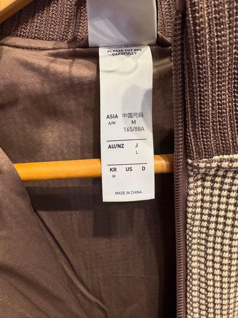 【新品】激カワ♡アディダスクロップトラックトップジャケット　Lサイズ　公式完売品