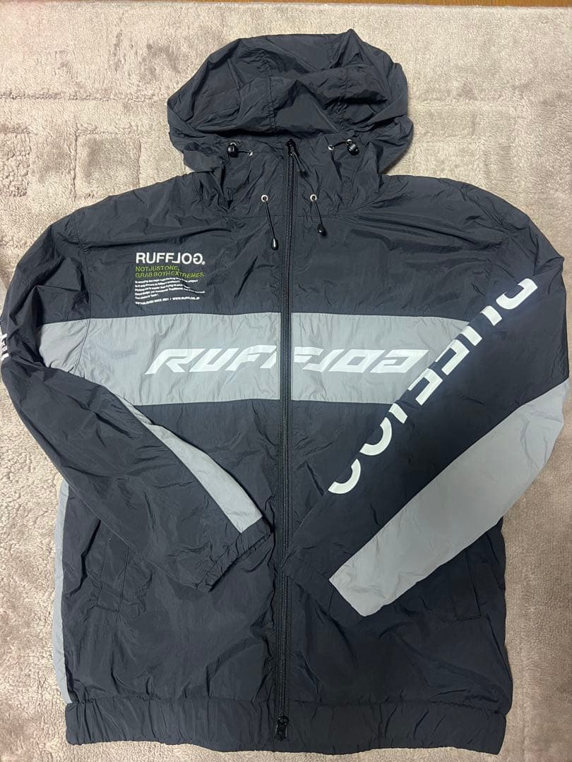 ⭐️新品未使用　ラフロッグ　ナイロンフードジャケット　サイズL ブラック