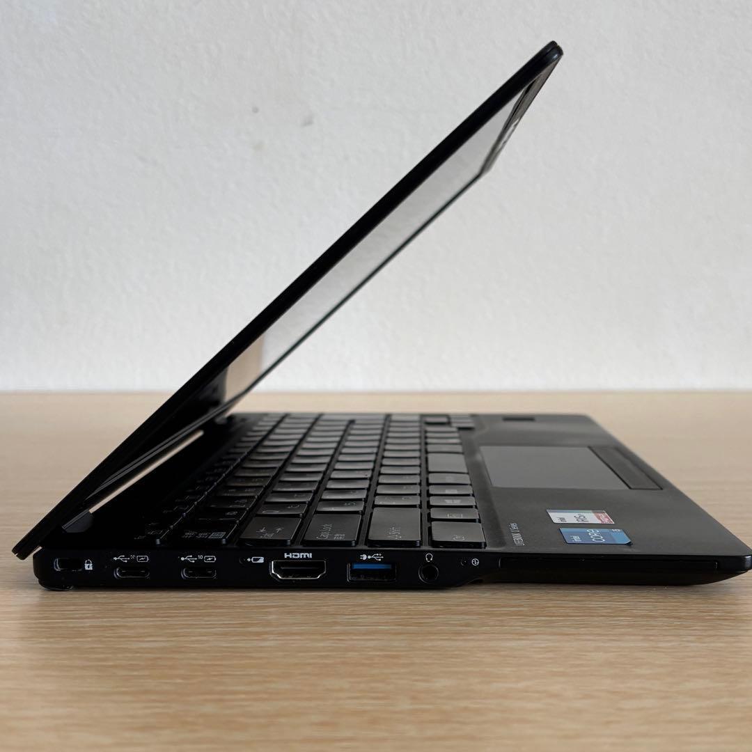 富士通 ノートパソコンLIFEBOOK U9311/F☆8GB/SSD256GB