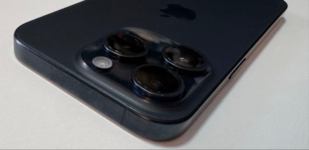 iPhone 15 Pro 128GB ブルーチタニウム sim free