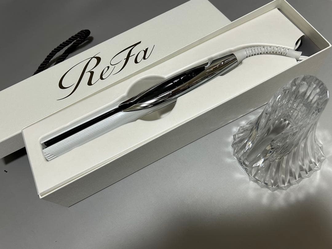 ReFa ストレートアイロン RE-AC02A 2023年製 リファ スタンド付