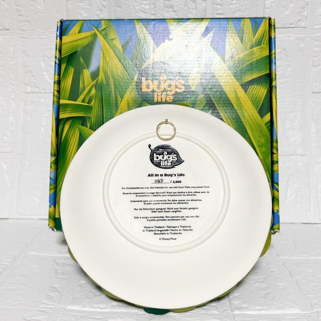 ディズニー　世界2500枚限定　バグズライフ　レリーフプレート3D 飾り皿