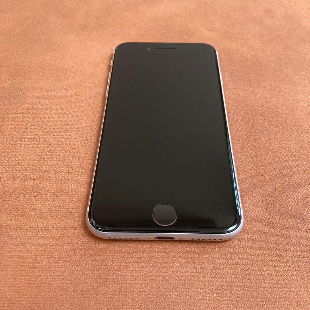 314【早い者勝ち】iPhoneSE2 第2世代 64GB SIMフリー☆