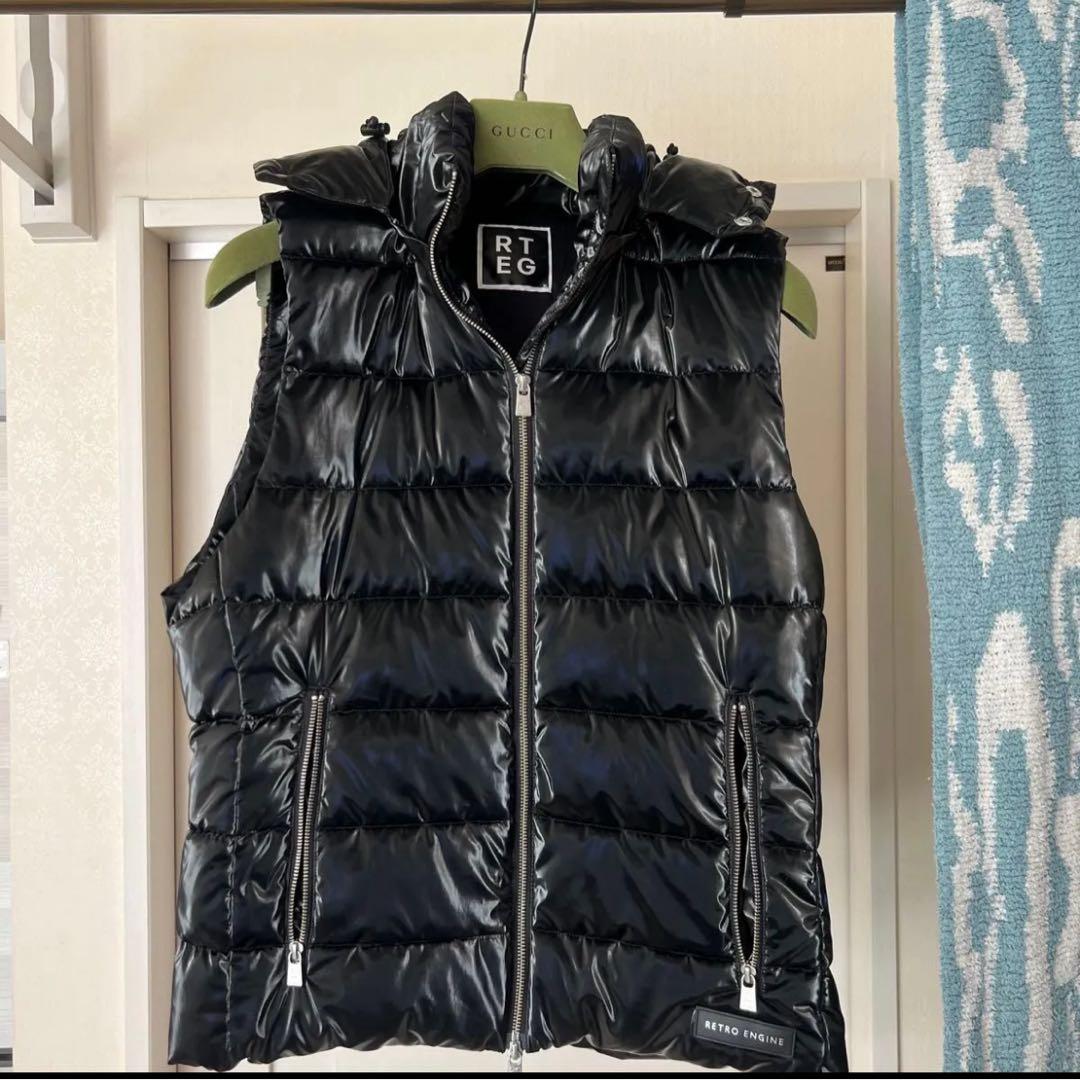 アダムスジャグラーXL ブラックダウンベスト