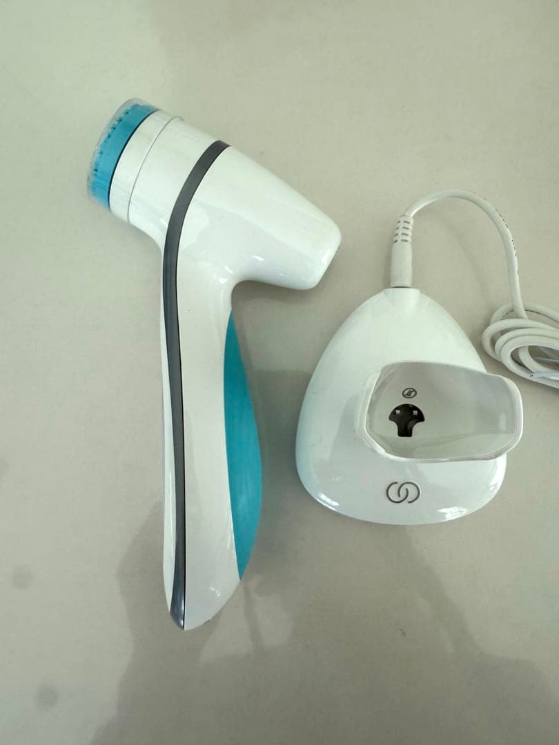 1日期間限定セール　ニュースキンgenLOC®︎ ルミスパ® 美品