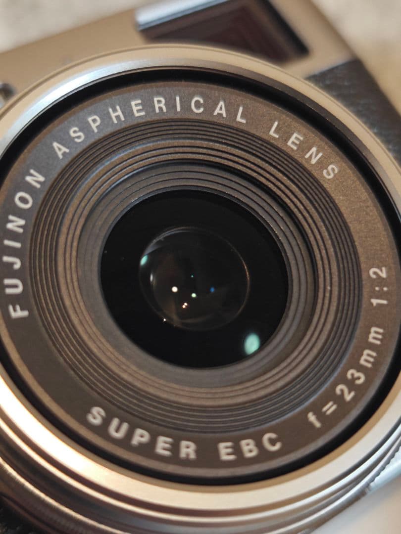 【美品、純正予備バッテリー付き】Fujifilm X100T　デジタルカメラ