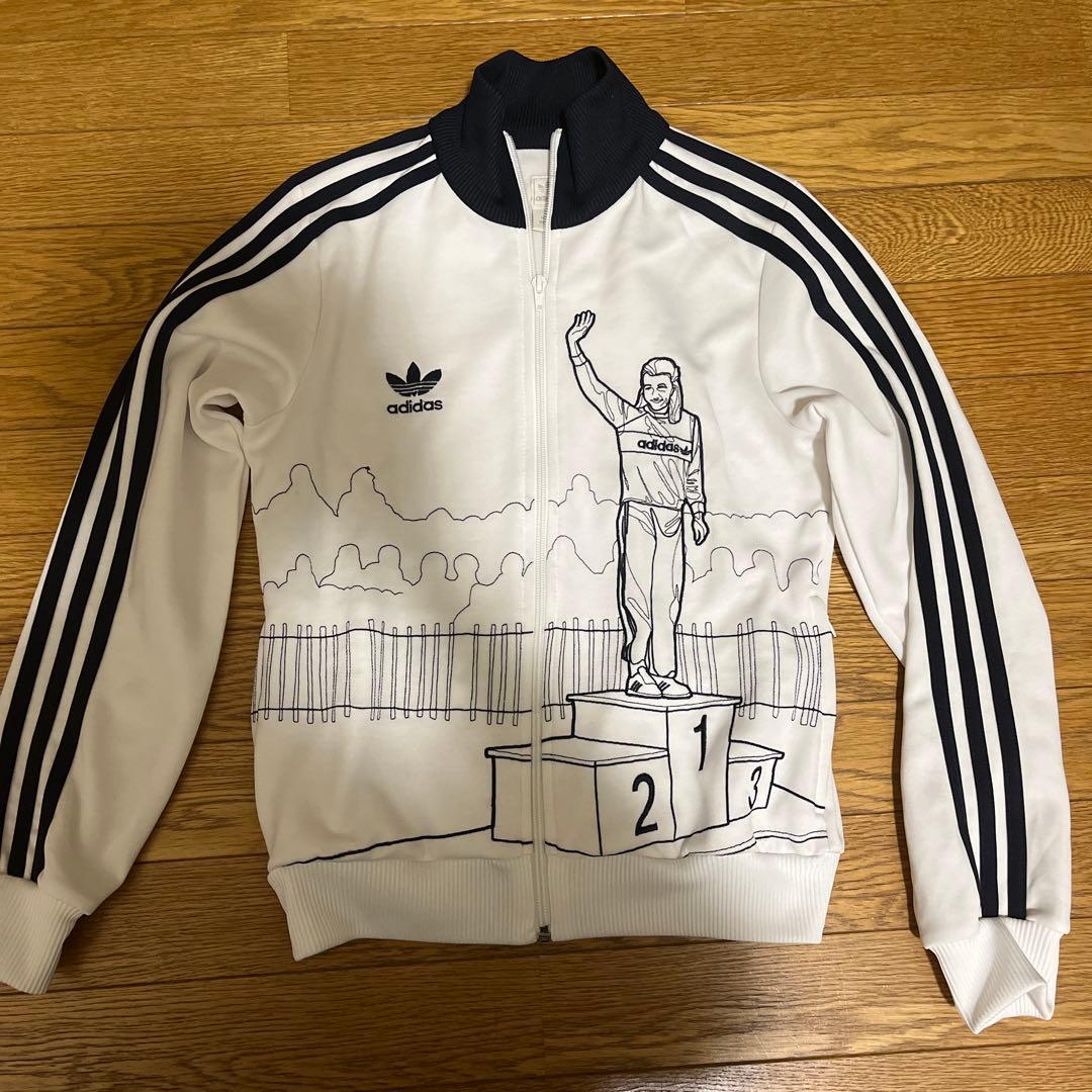 ⭐︎美品⭐︎ アディダスオリジナル　トラックジャケット