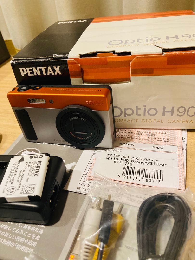 貴重★PENTAX Optio H90 デジタルカメラ デジカメ　ほぼ未使用‼️