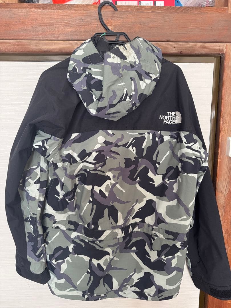 ノースフェイス　マウンテンライトジャケット　NP62135