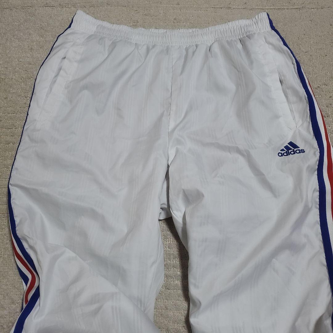 【美品】adidas　ナイロンジャージ　上下セット　メンズOサイズ　厚手裏地付き