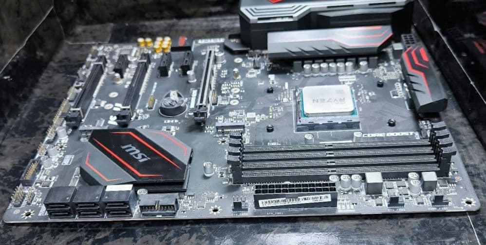 セット売り!! Ryzen7 3700X+MSI X470 GAMING 動確済