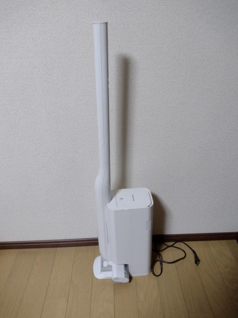 パナソニック★掃除機★MC-NS10K★2022年製★バッテリー新品と同等★4