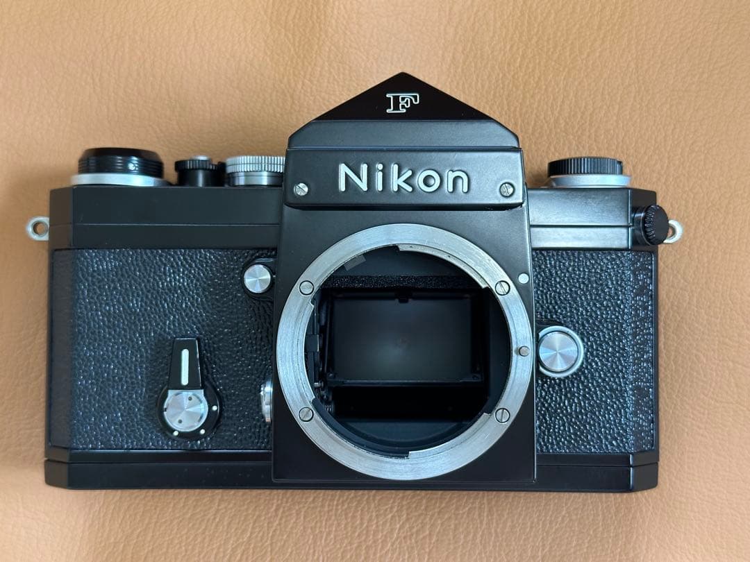 Nikon F アイレベル ボディ（後期型 アポロ）、レンズ50mm F1.4