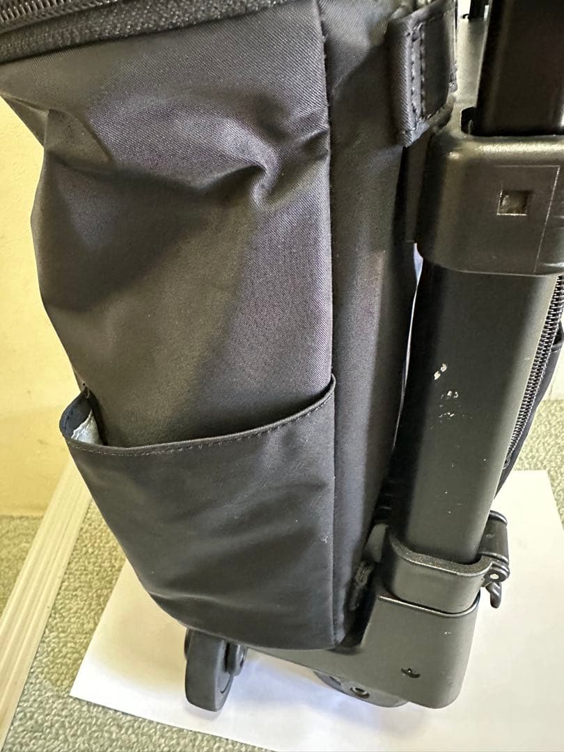 スワニー　キャスターバッグ