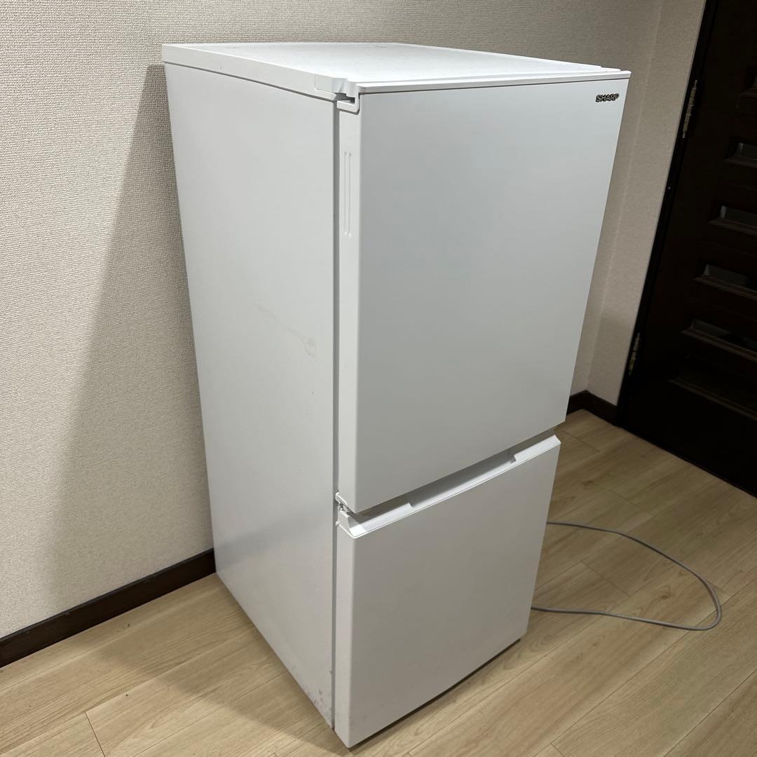 ホワイト上下二段式冷蔵庫