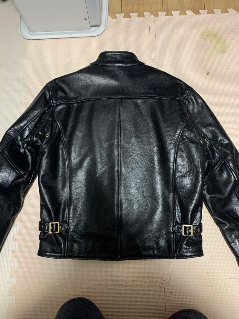 ブラックレザーシングルライダースジャケット