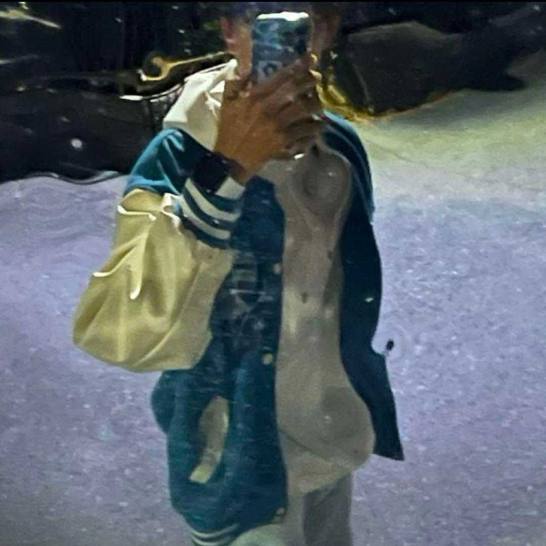 d*6様 【新品・タグ付き】フック ユニセックス ワッペン 刺繍 カレッジ スタ