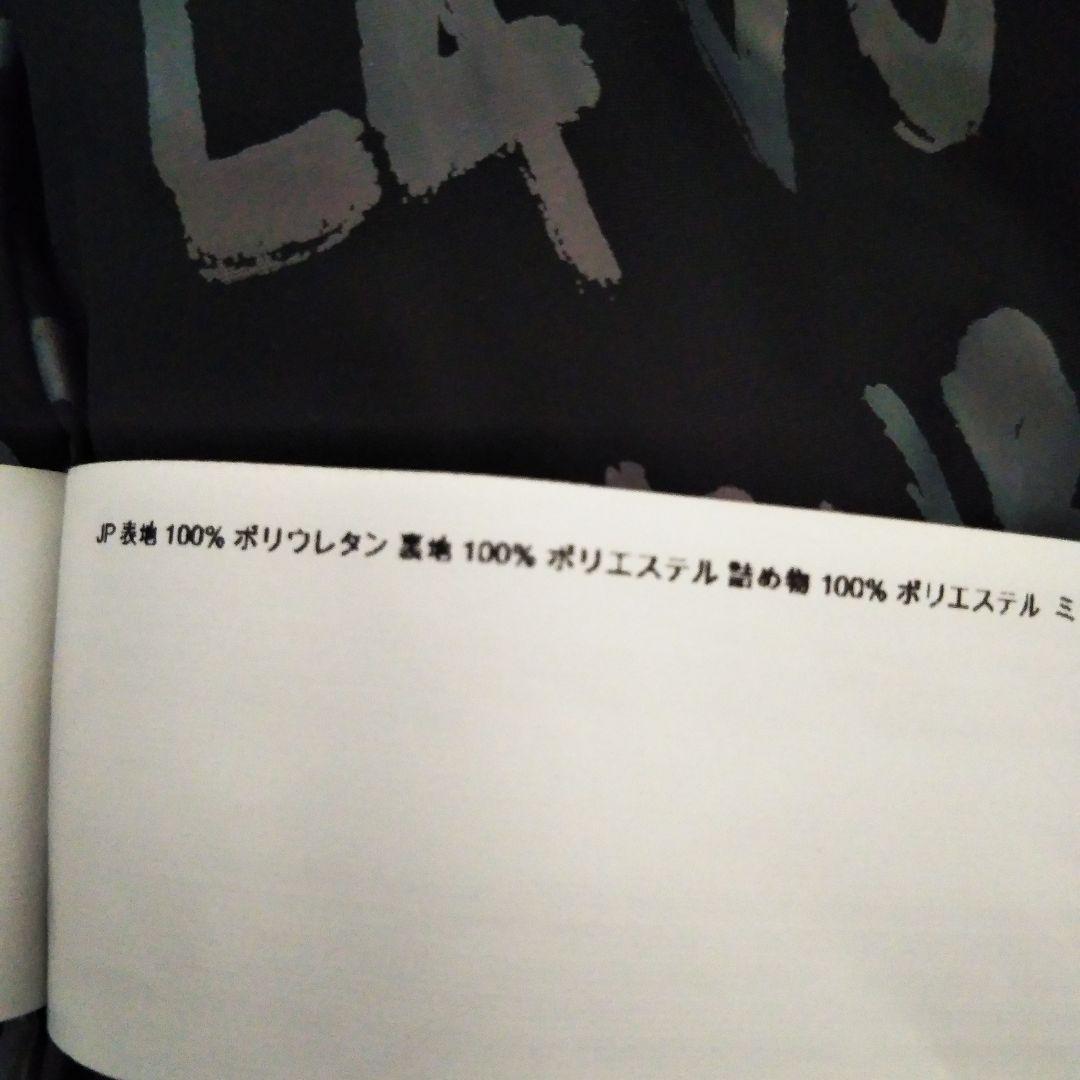 美品 Desigual デシグアルメタリックショートパデッドジャケット 短丈