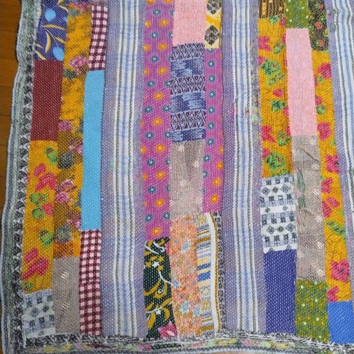 インド製ラリーキルト / カンタキルト / 厚手 マルチカバー146×186