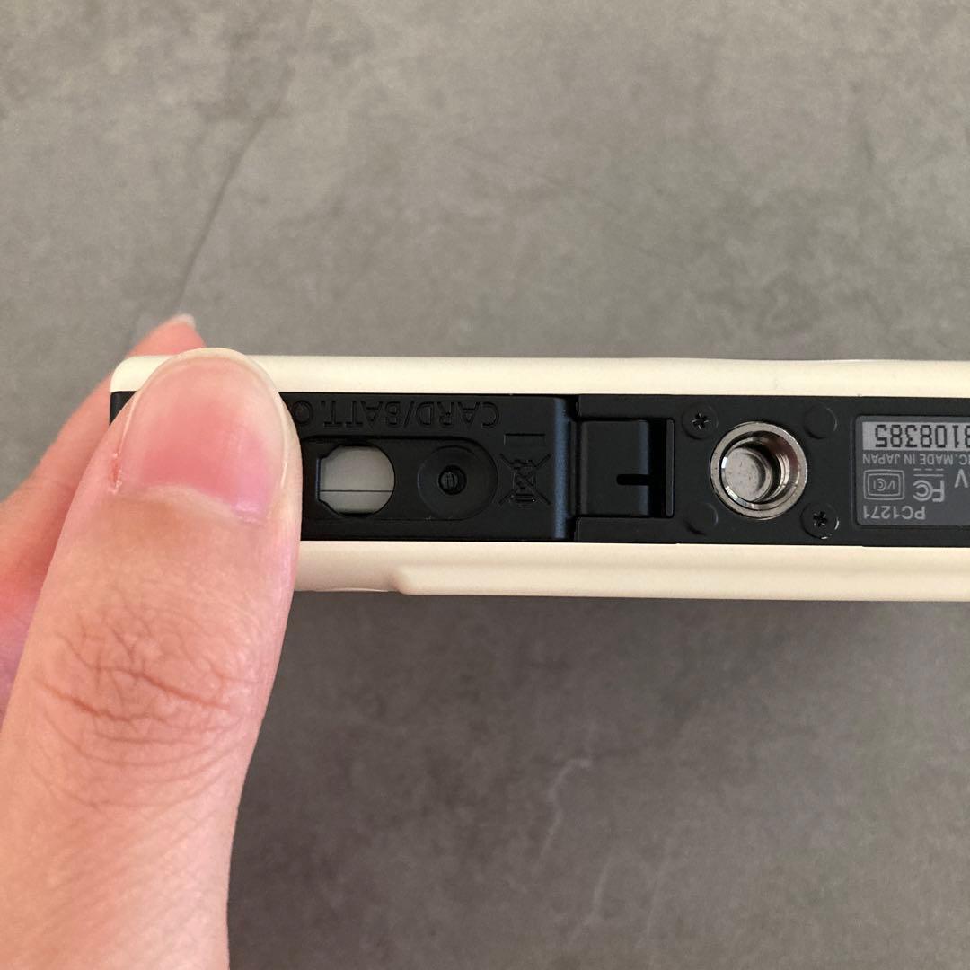 【Canon】IXY DIGITAL20IS コンパクトデジタルカメラ ホワイト