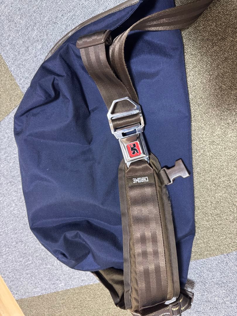 Chrome メッセンジャーバッグ