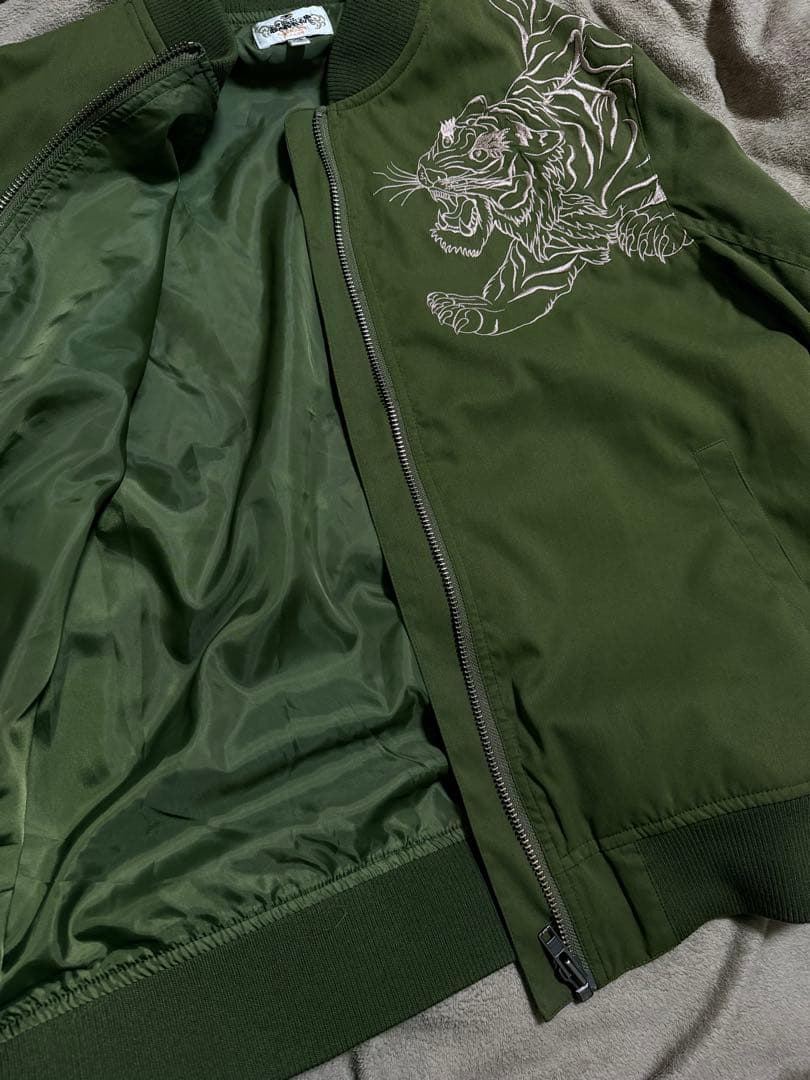 未使用近 絡繰魂 虎 日本限定 スカジャン MA-1 unisex kaki
