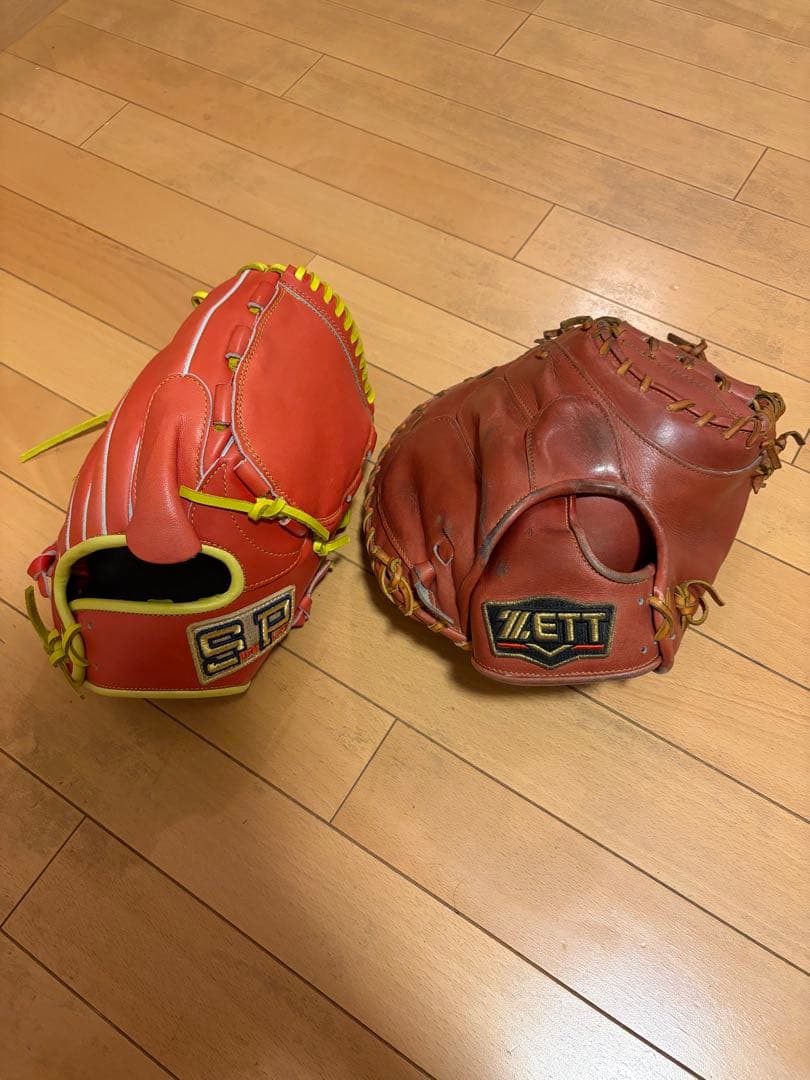 【あーる】軟式用グローブ　シュアプレイ