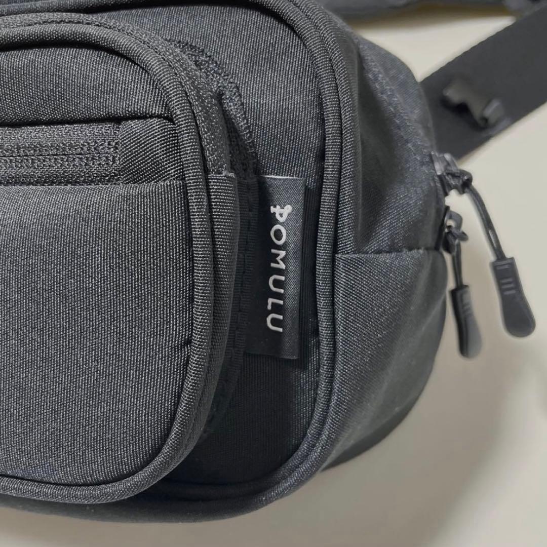 【極美品】POMULU ポムル 2WAYヒップシート　ショルダーバッグ　ブラック