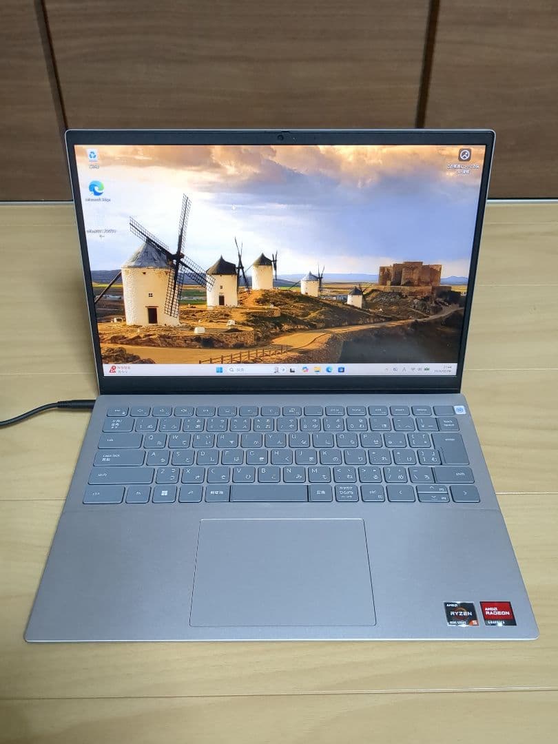 Inspiron 5425 Ryzen 5・8GB メモリ・256GB SSD