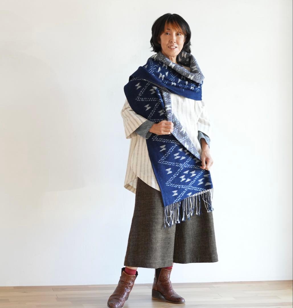 うさとの服  usaato ヘンプコットン 黒檀染め 大判ストール 新品同様