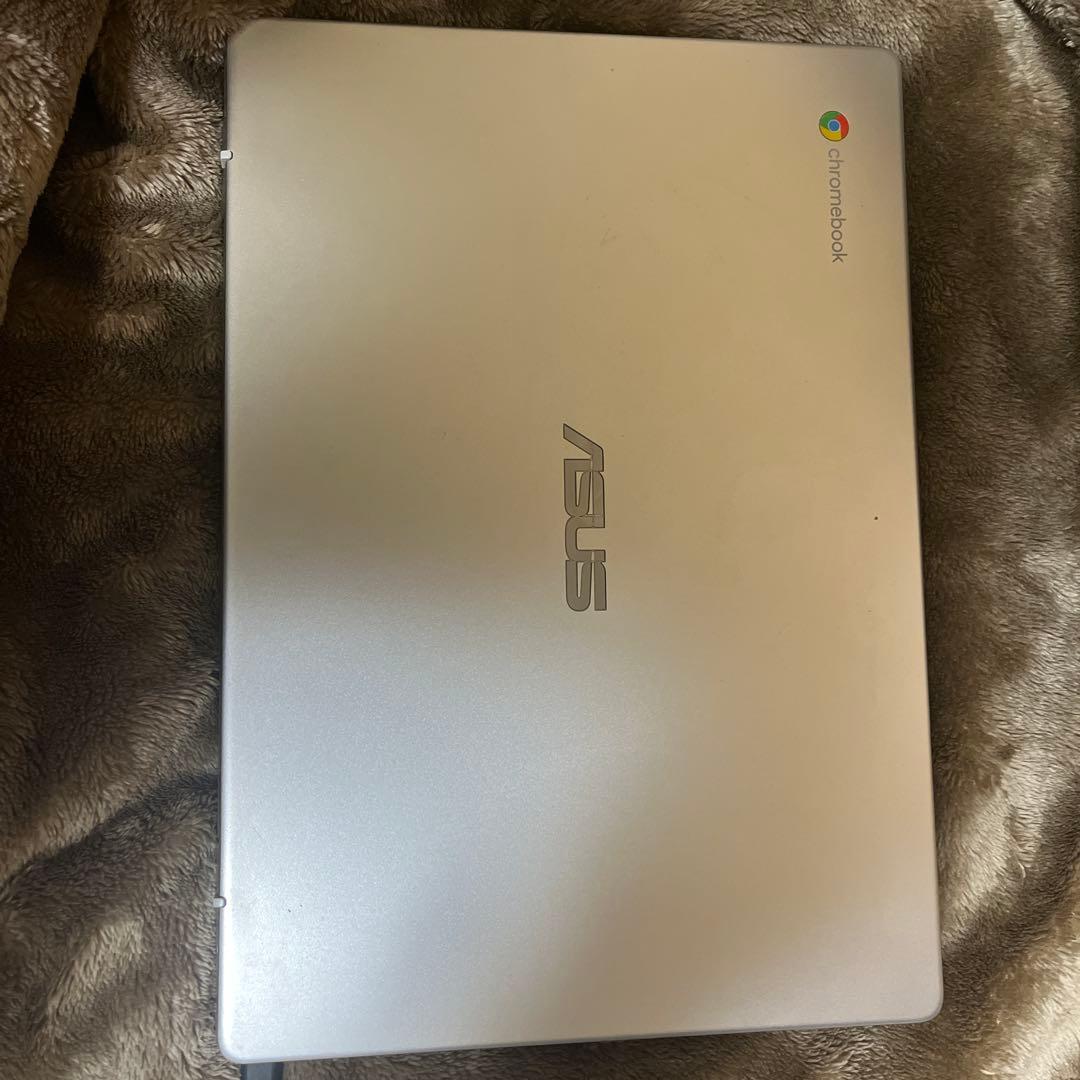 ASUS Chromebook本体