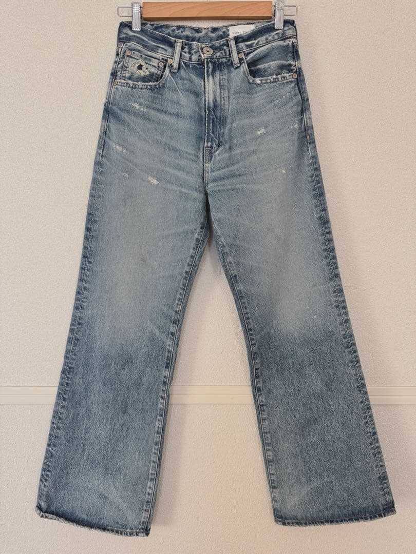 L'Appartement⭐︎ UPPER HIGHTS FLARE DENIM