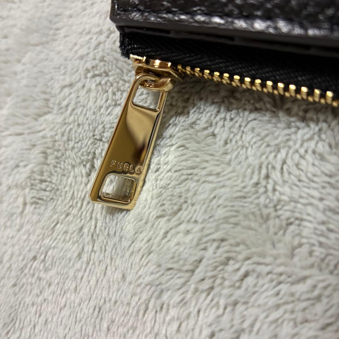 FURLA フルラ パスポートケース