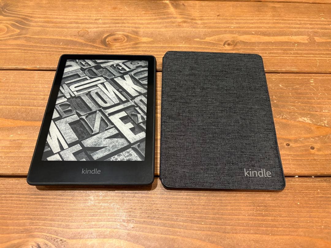Kindle Paperwhite 第11世代　16GB ケース付き
