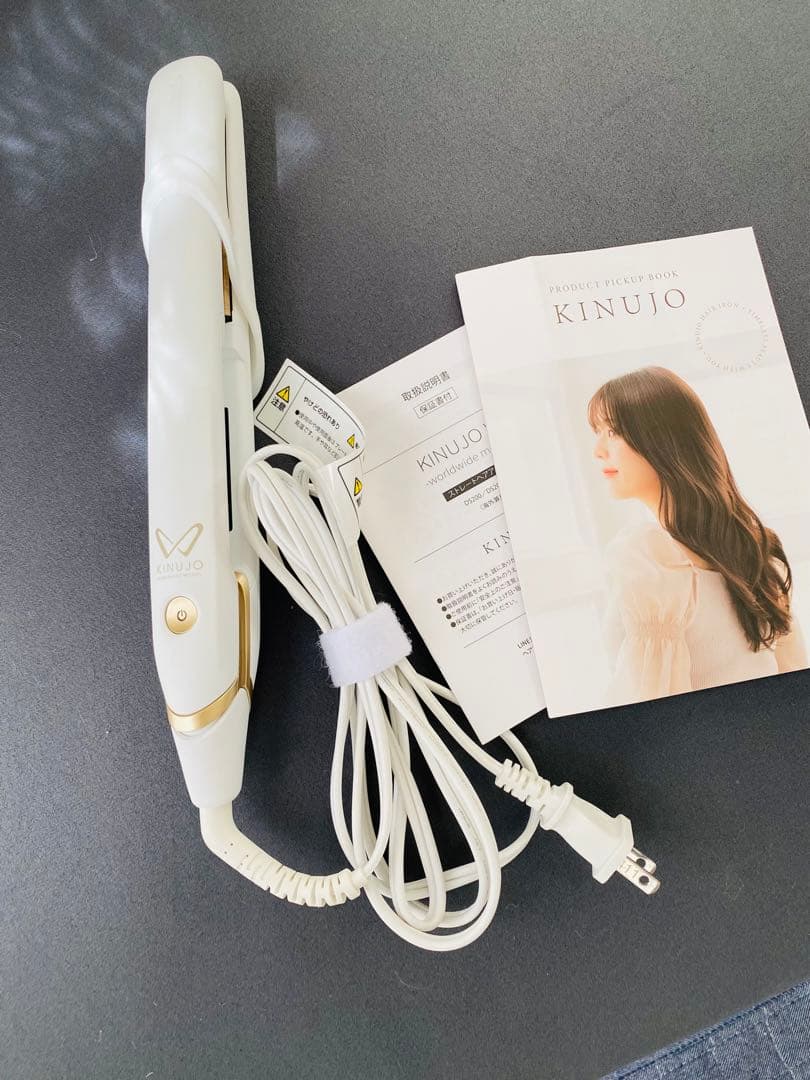 ⭐︎美品KINUJOヘアアイロン⭐︎