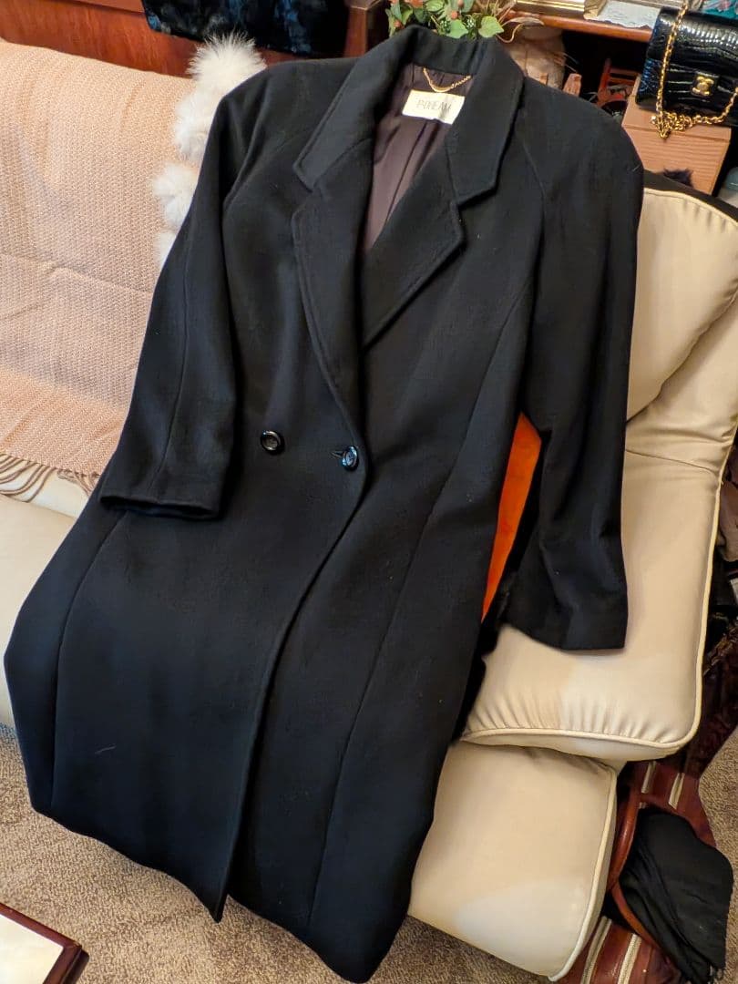 漆黒の華　最高級ピュアカシミアチェスターコート他2点　ブラック　百貨店購入