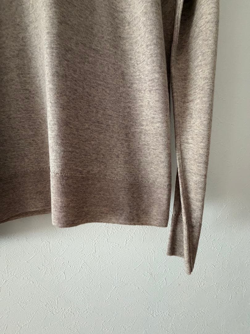 はるさん ❣️JOHN SMEDLEY ウールタートル