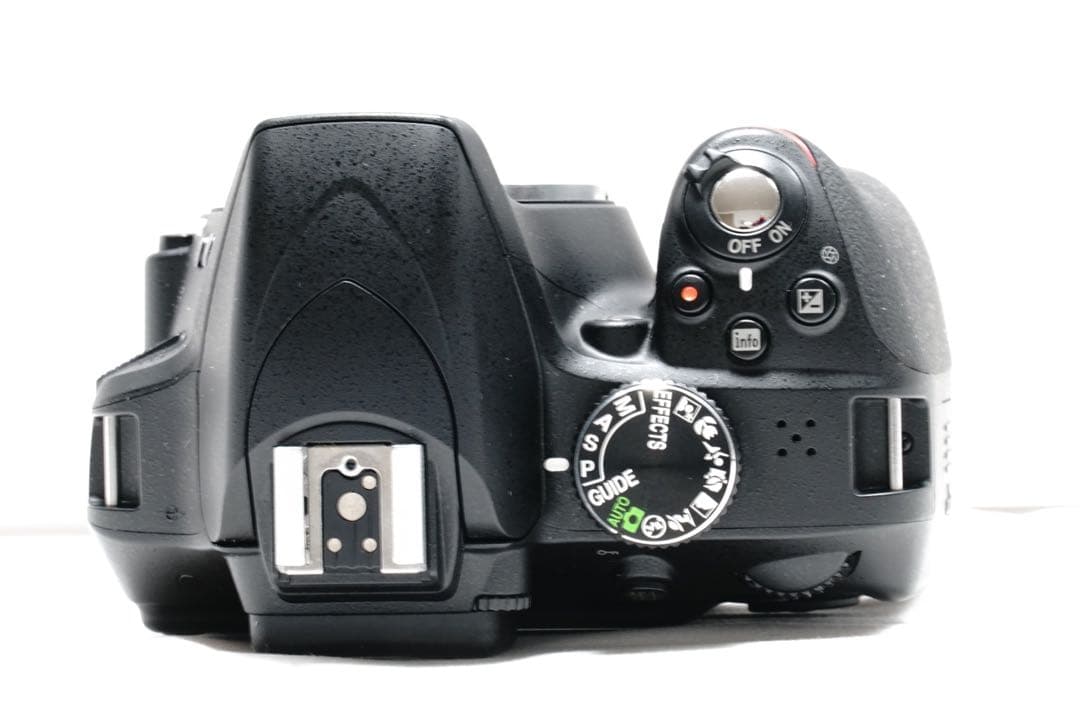 美品✨ Nikon D3300♥️ 高画質 動画撮影ニコン 一眼レフ スマホ転送