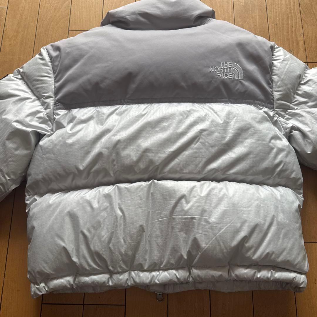 ノースフェイス　韓国　ダウン　レディース　xs