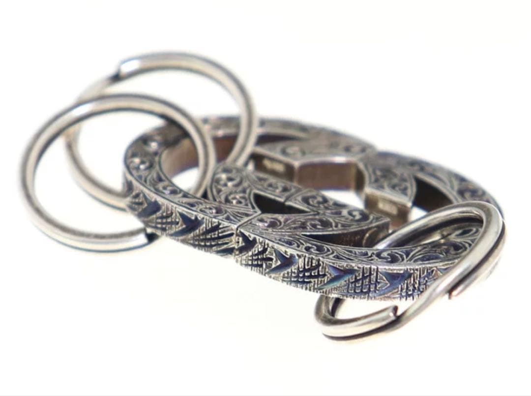 GUCCI グッチエングレービング インターロッキングG キーホルダー