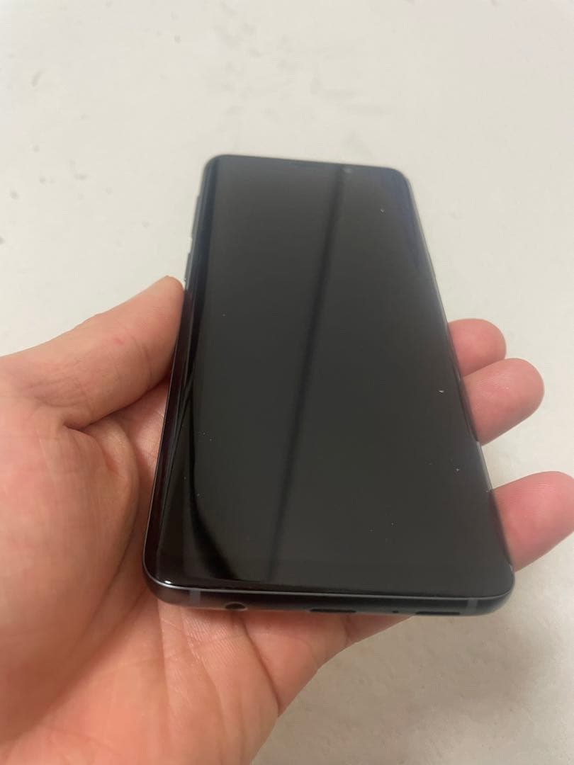 Samsung Galaxy S9 本体 sim フリー「新品同様・95%)