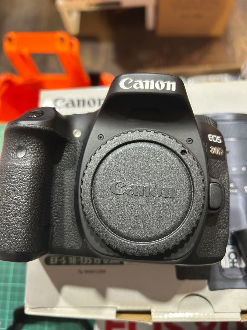 Canon EOS 80D デジタル一眼レフ