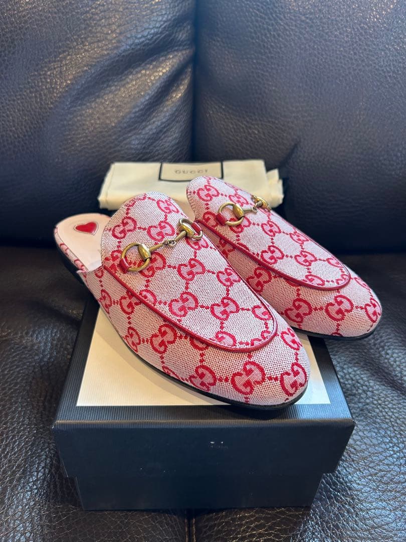 GUCCI ピンク　GGロゴ　プリンスタウン　スリッパ　36