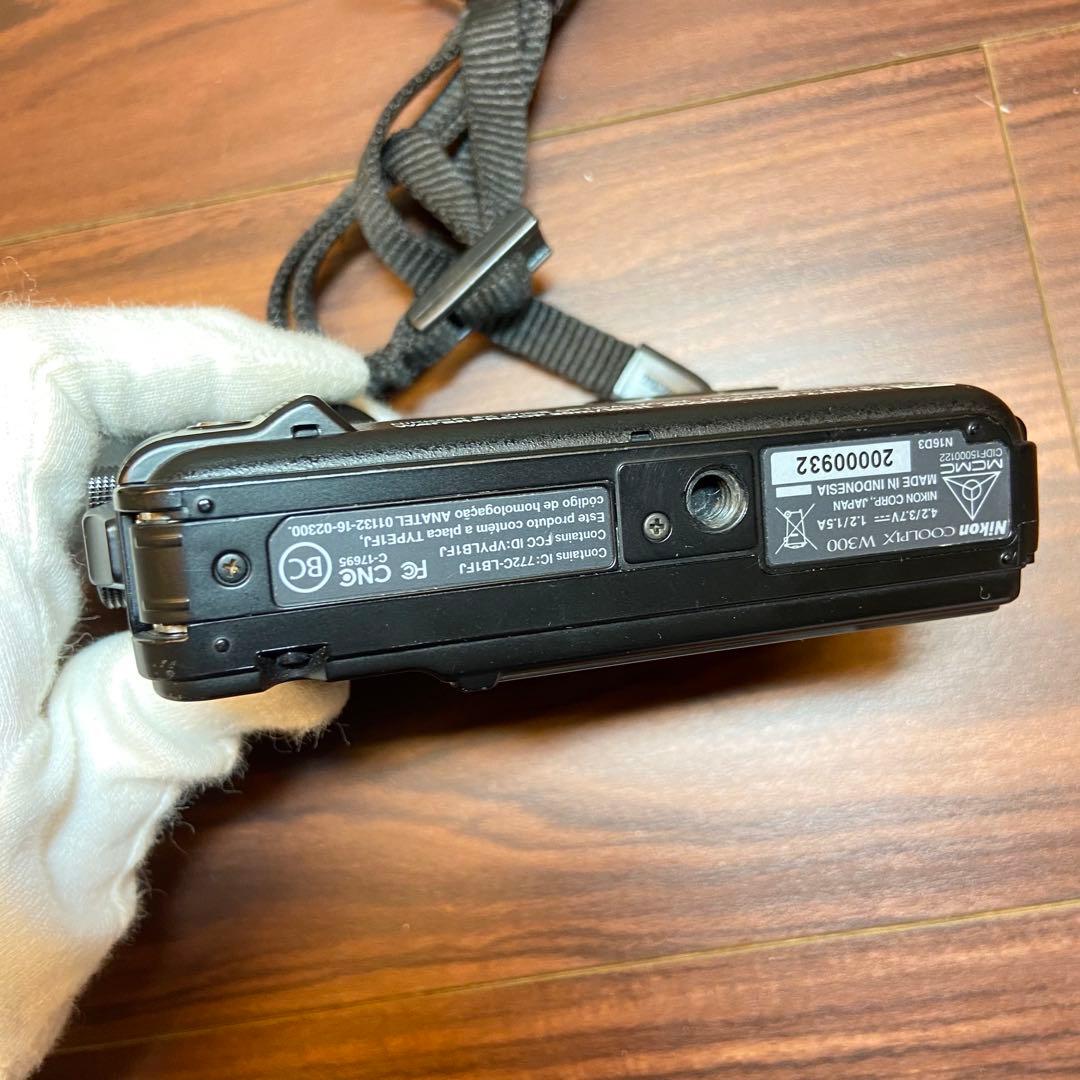 Nikon COOLPIX W300 デジカメ 3429